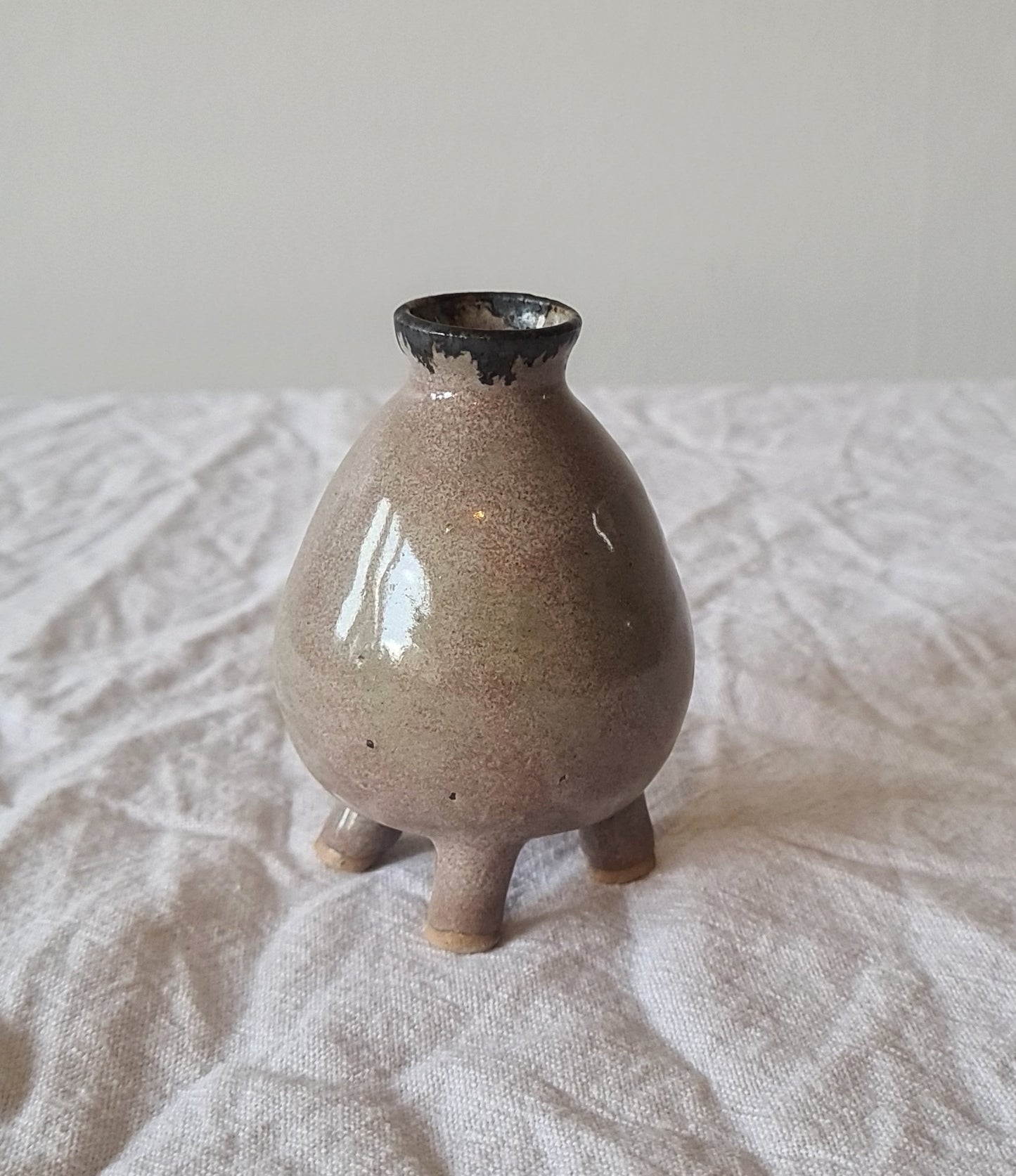 Incense cone chimneas