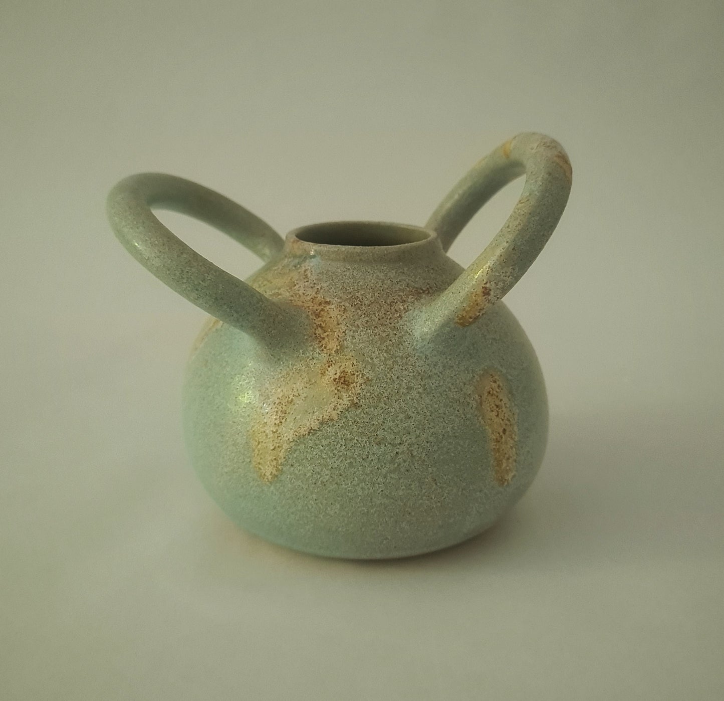 Handled vessel