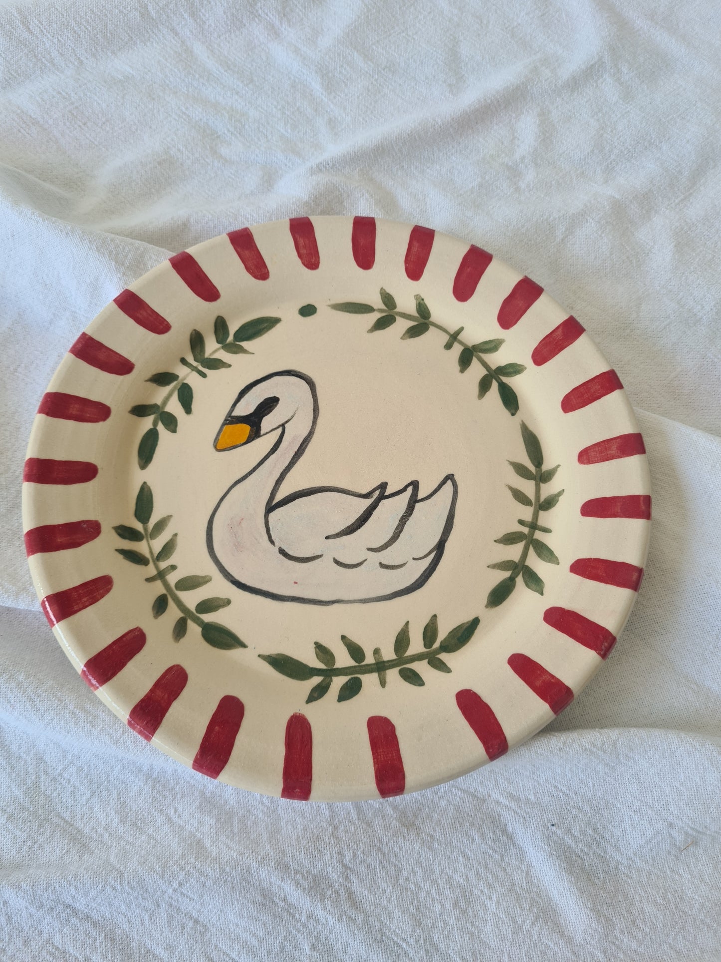 Swan plate medium
