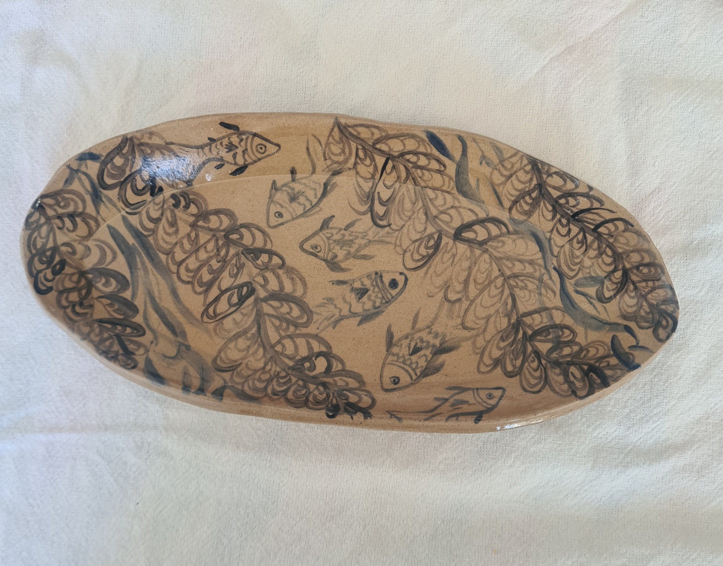 Fishes medium platter