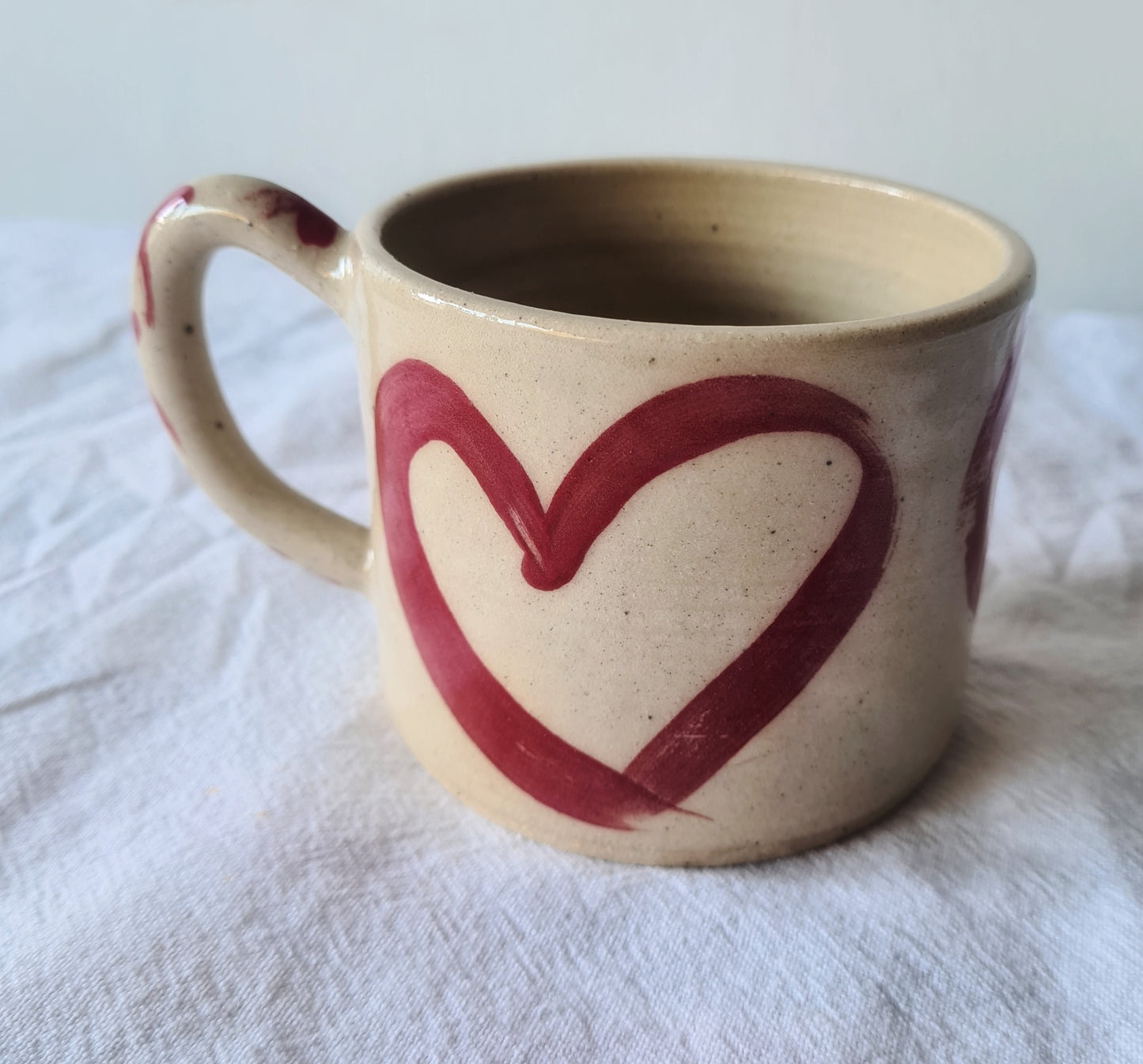 Heart mugs (red)