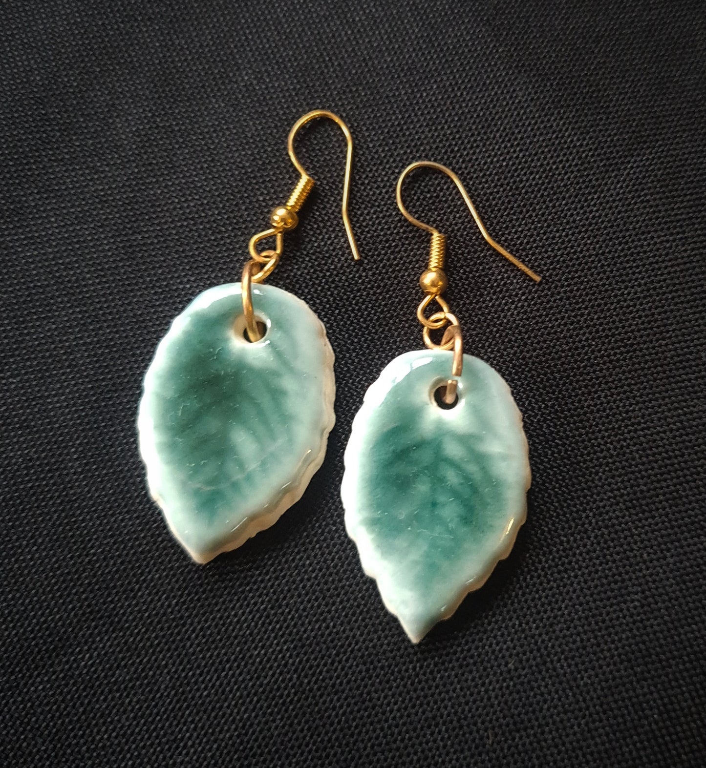 Leaf earrings