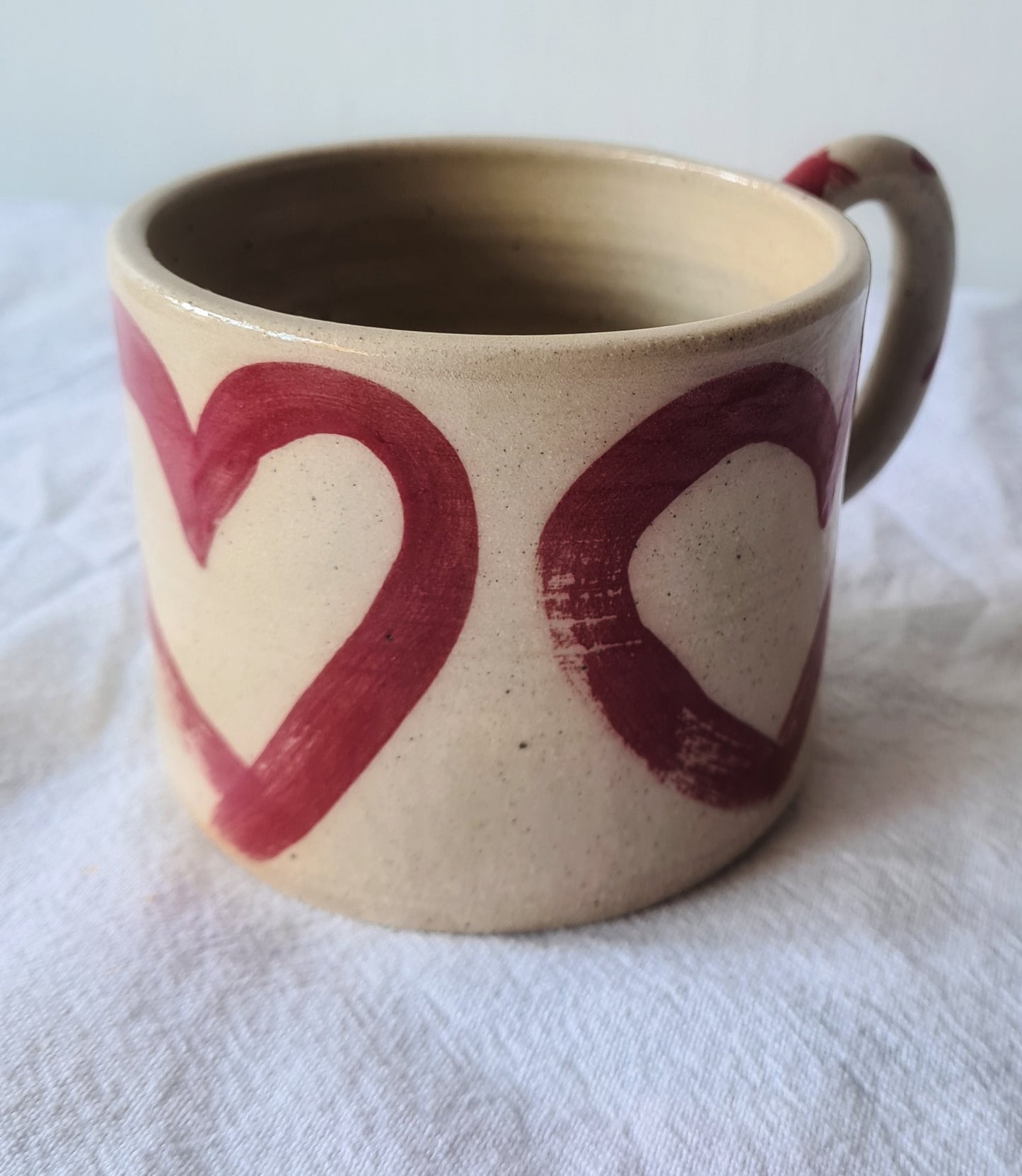 Heart mugs (red)