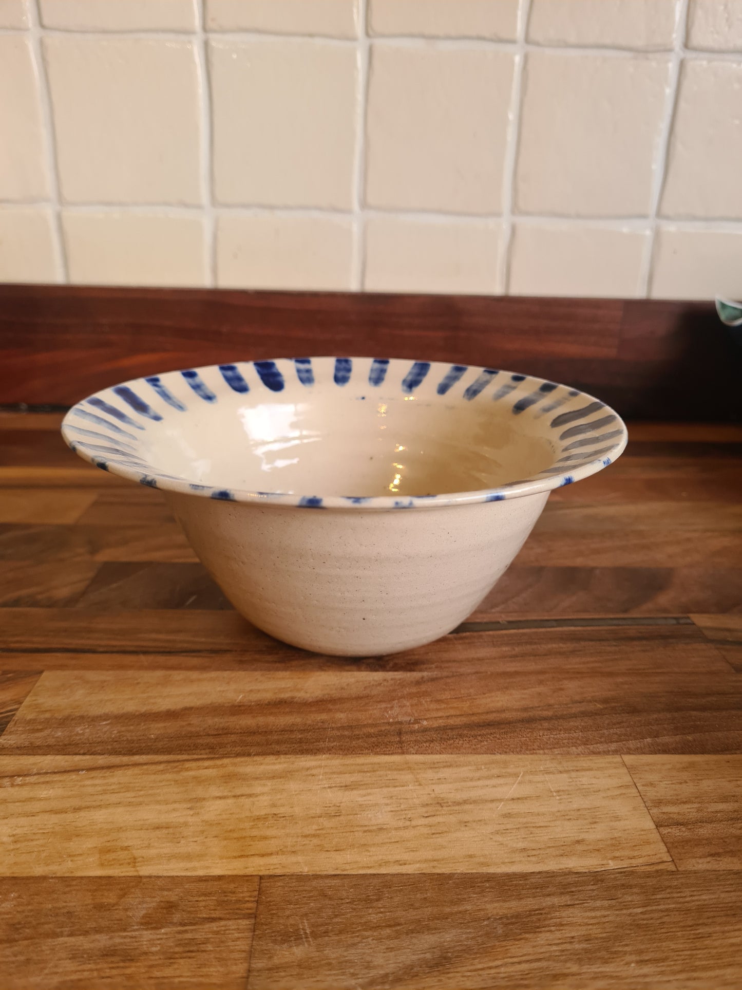 Everyday bowl, striped rim